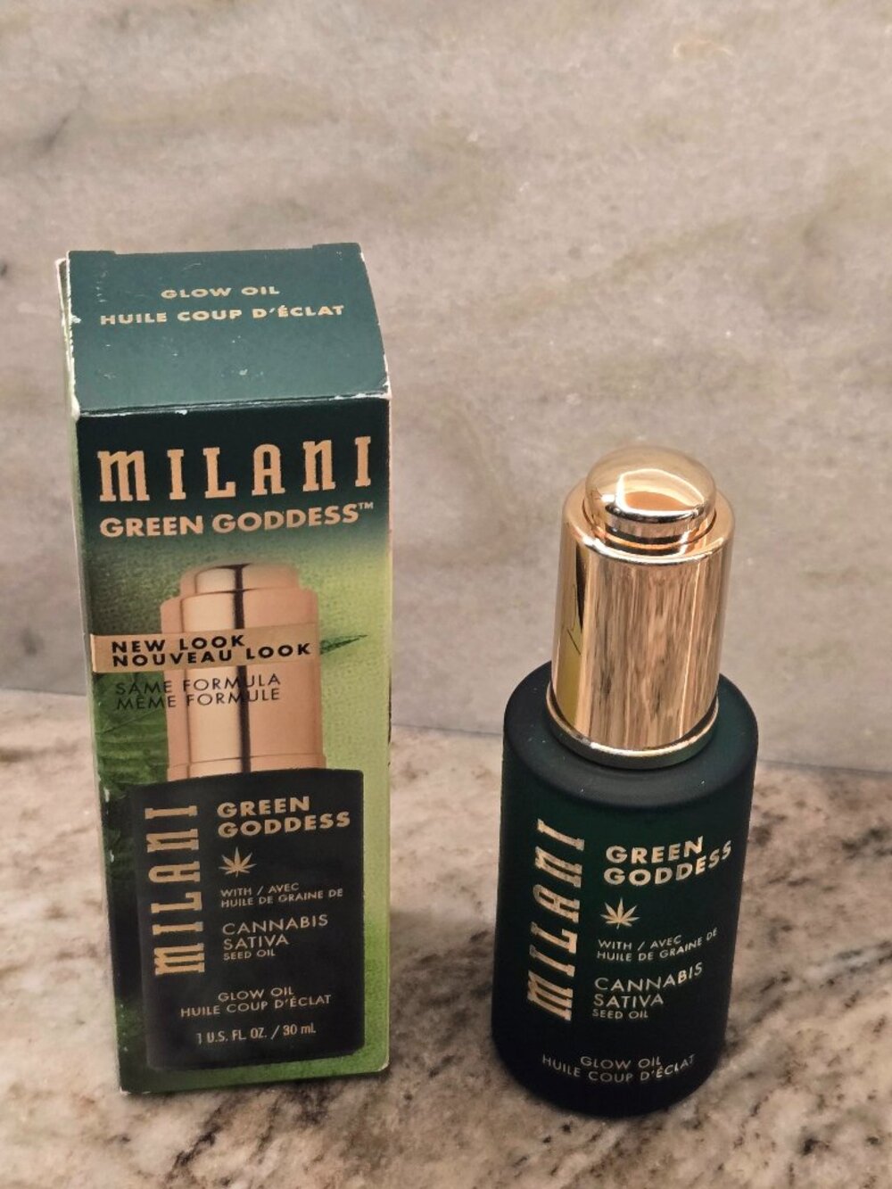 NIB Milani Green Goddess Glow oli